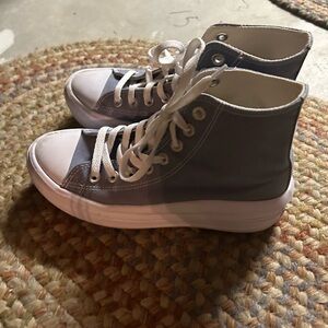 Platform converse sneakers worn 2x